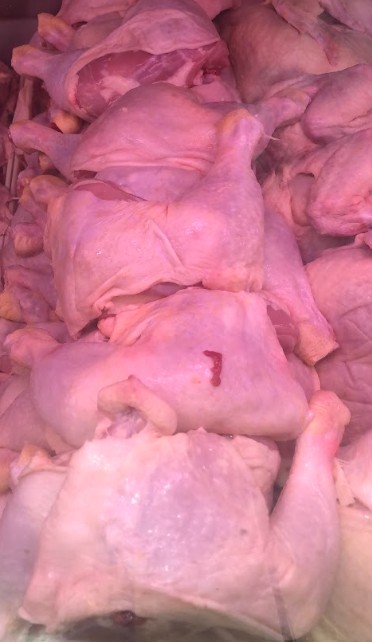 Chicken legs with service